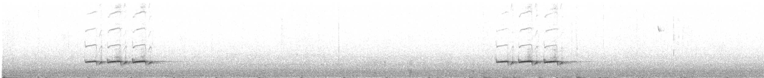 Tufted Titmouse - ML100942811