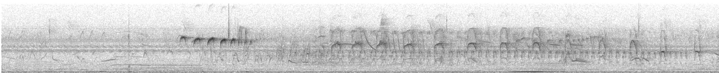 Streifenscheitel-Baumschlüpfer - ML137160351