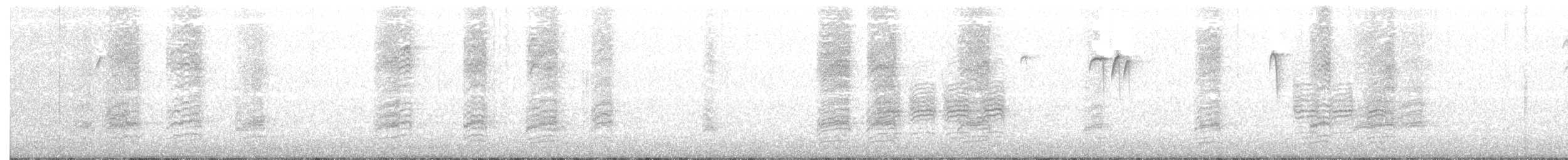 Tufted Titmouse - ML137633831