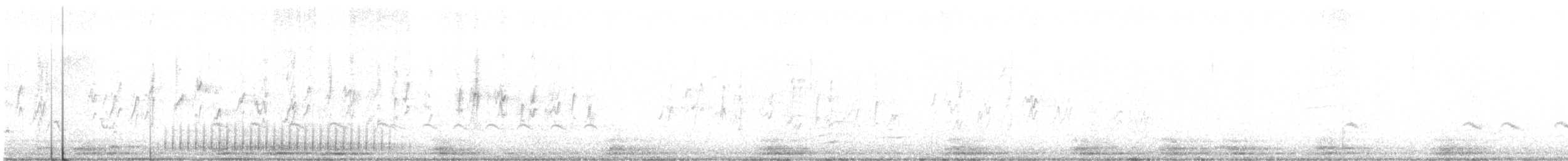 シロハラシマアカゲラ - ML148110191