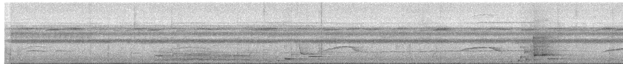 Kahverengi Tepeli Pufkuşu - ML151630881