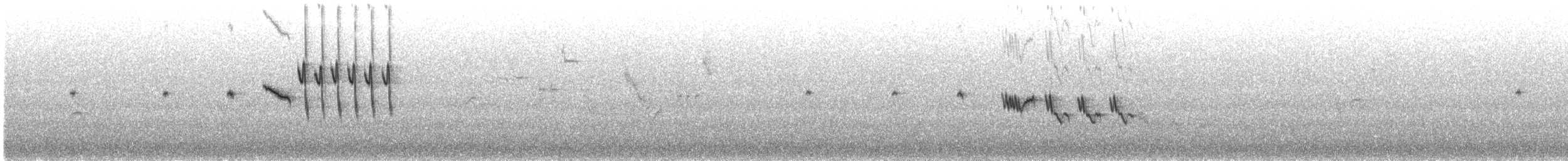 Номин гургалдай - ML165840301