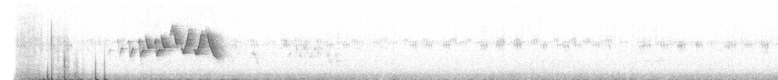 Paruline à flancs marron - ML240381541