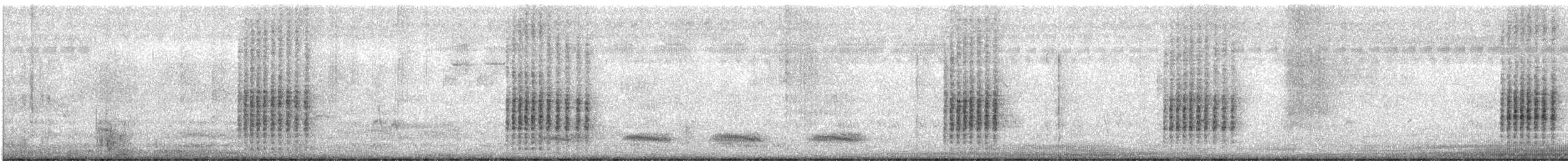 Clamorous Reed Warbler - ML282418571