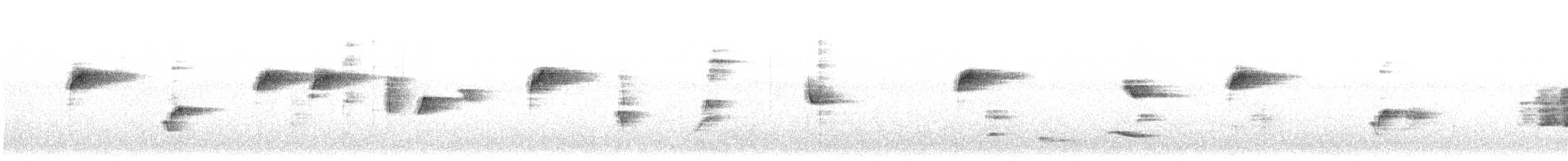 オジロカンムリヒタキ - ML303336951