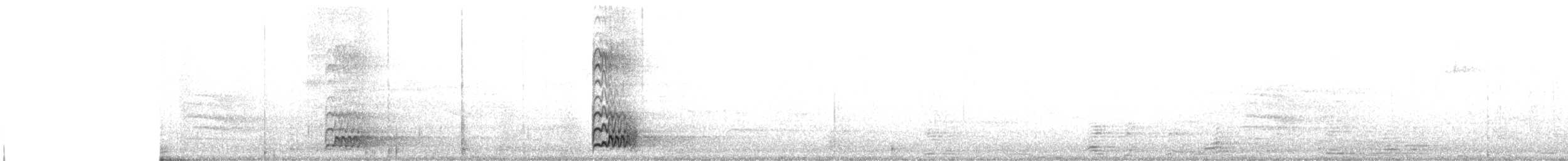 Kızılca Karınlı Ağaçkakan - ML323505231