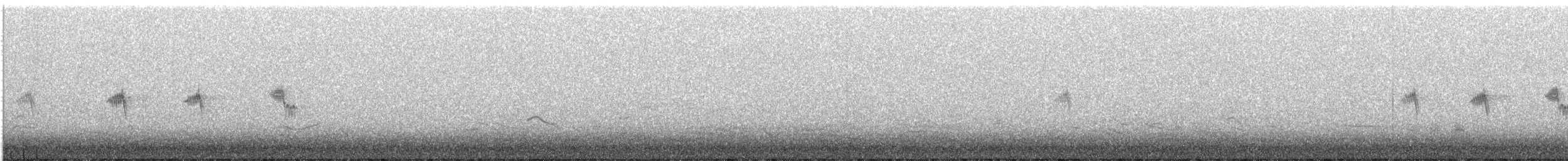 Цагаан хүзүүт хөмрөг - ML329615191