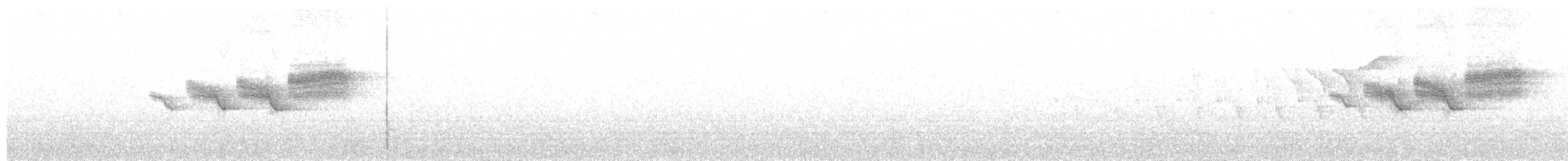 lesňáček modrohřbetý - ML346581921