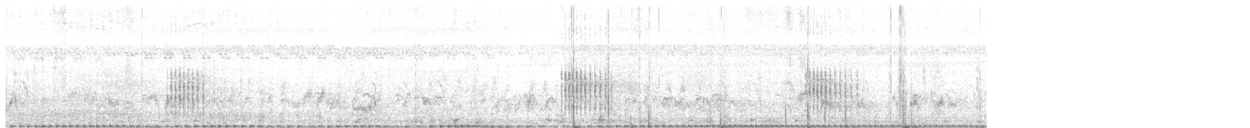 Clamorous Reed Warbler - ML401890821