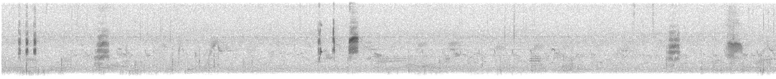 Clamorous Reed Warbler - ML411659311