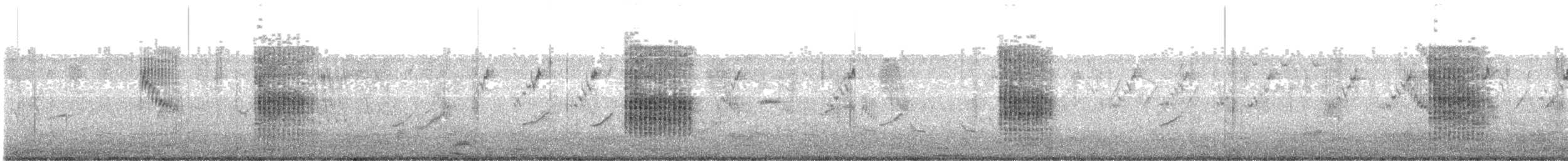 Clamorous Reed Warbler - ML421135801