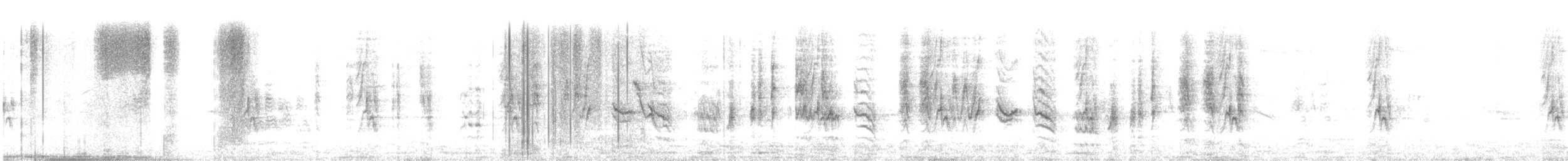 Eastern Olivaceous Warbler - ML444856191