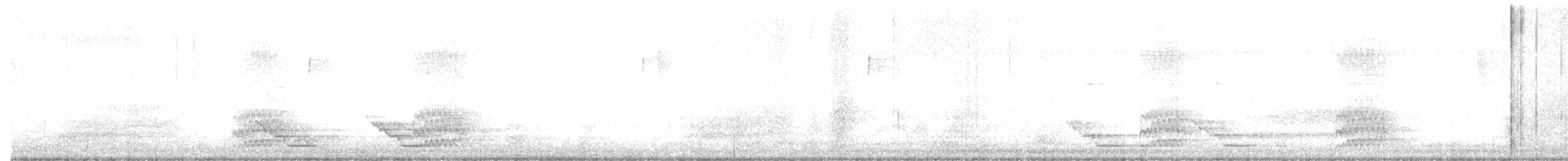 Küpeli Çiğdeci - ML448159571