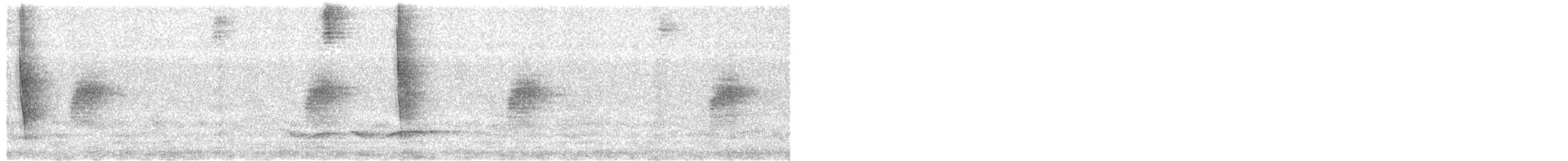 Pale-browed Treehunter - ML488795531
