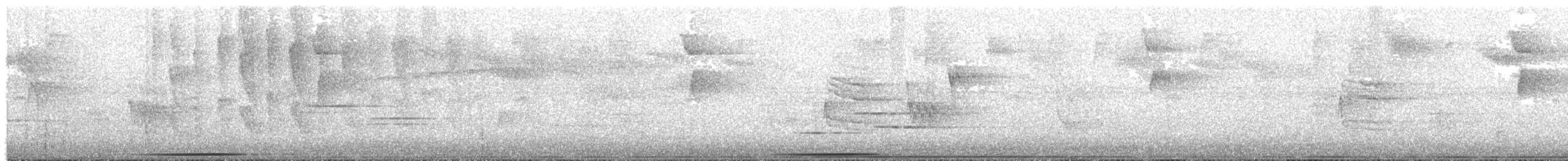 ウスイロシャコバト - ML494254031