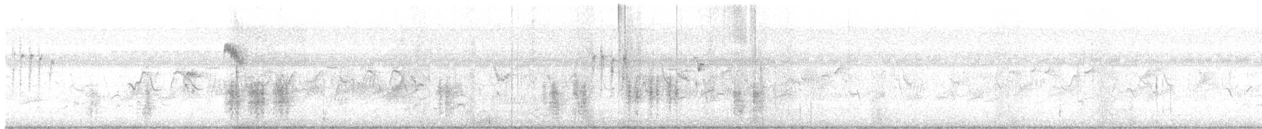 Clamorous Reed Warbler - ML498928261