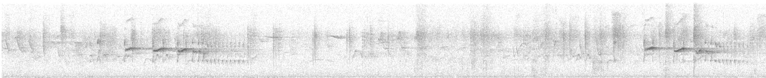 Line-cheeked Spinetail - ML562044841