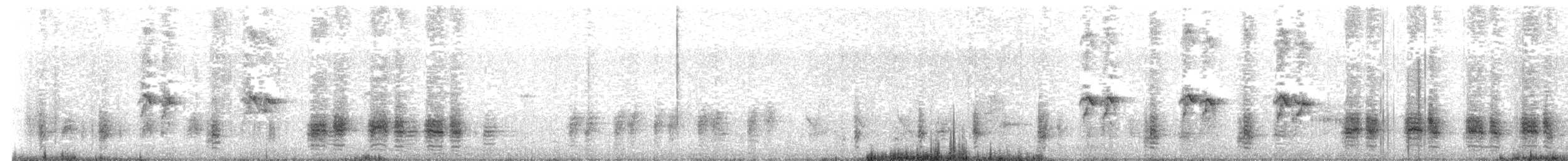 Clamorous Reed Warbler - ML563008201