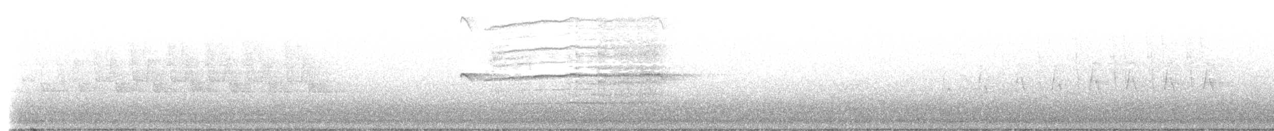 ハネビロノスリ - ML569609871