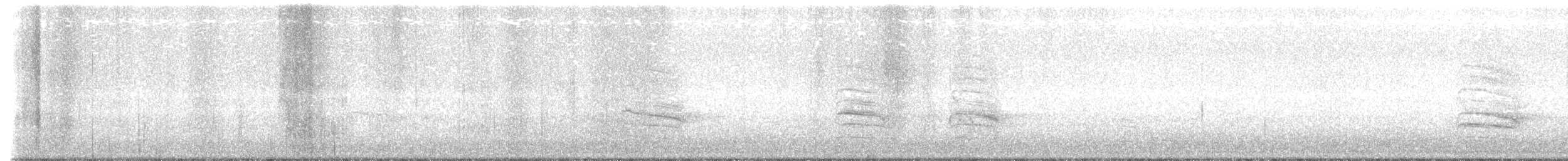 Красноплечий канюк - ML573561281