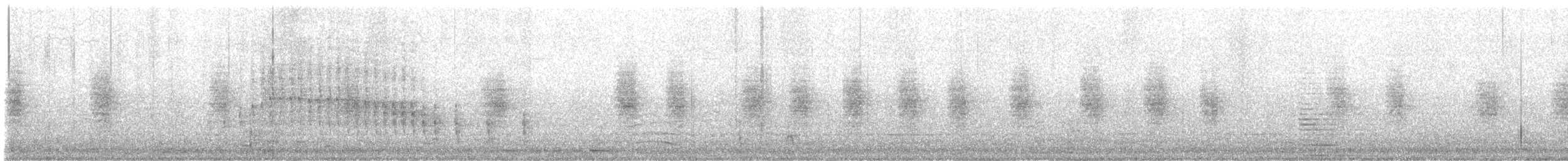 Eastern Olivaceous Warbler - ML576717551