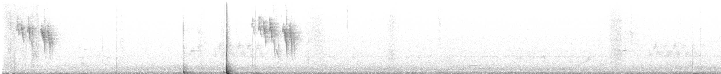 Каштановоспинная гаичка - ML579722211