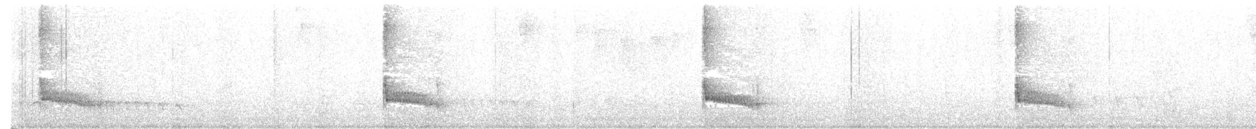 Кущівник плямистий - ML582503561