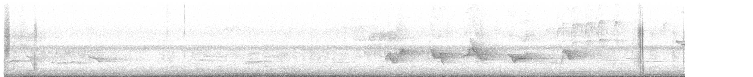Чернокрылая пиранга - ML583924141