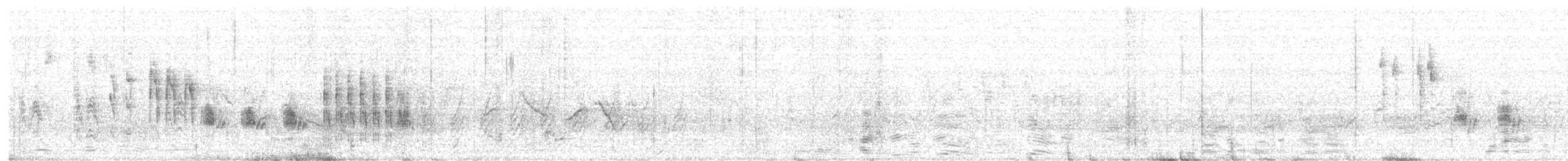 Black-browed Reed Warbler - ML584349151