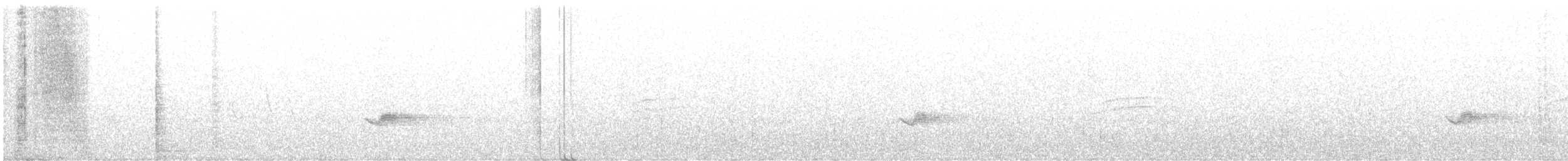 Чернокрылая пиранга - ML585535811
