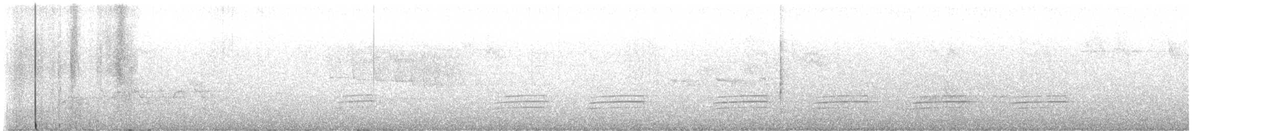 Red-breasted Nuthatch - ML585554521