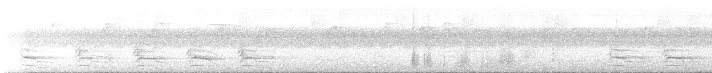 カタアカノスリ - ML608644892