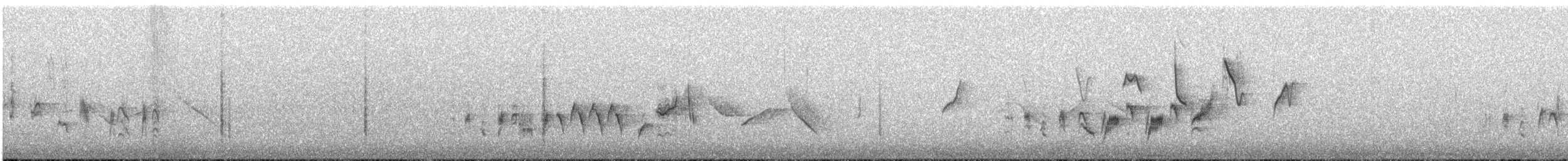 コノドジロムシクイ（亜種アルタイコノドジロムシクイ） - ML609069089