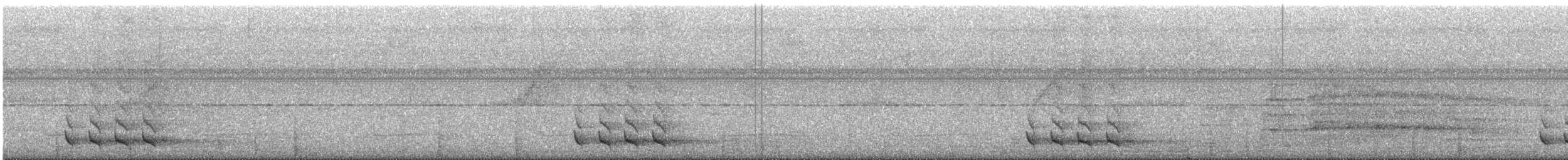 Turuncu Göğüslü Trogon [dulitensis grubu] - ML609070393