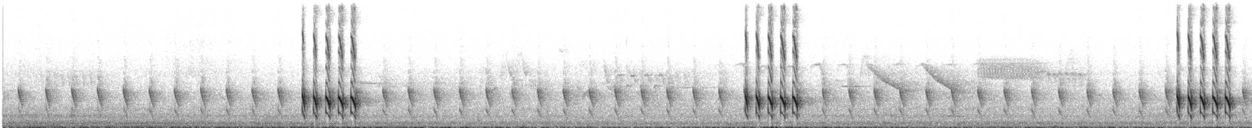 Ochre-flanked Tapaculo - ML609260010