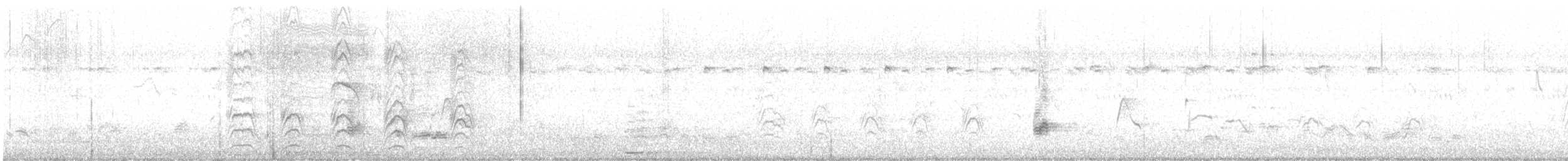 インドカンムリアマツバメ - ML609264167