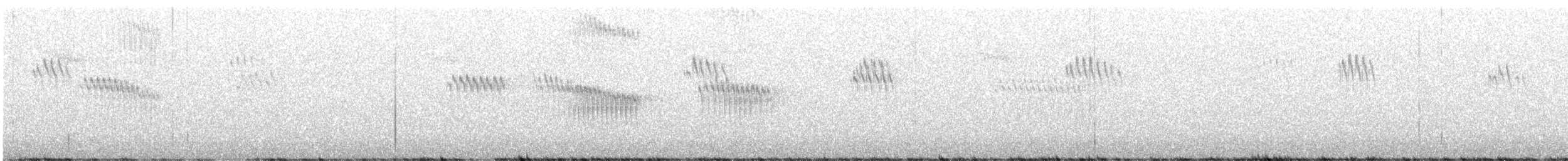 Seidenschwanz - ML610010797