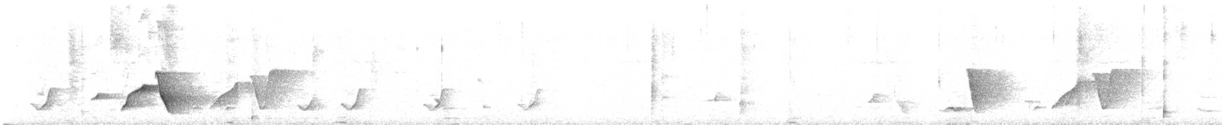 Black-tailed Whistler - ML610042366