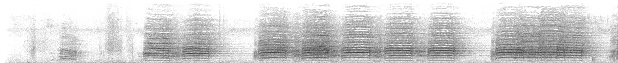 Military Macaw - ML610960514