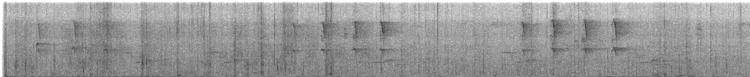 Streak-capped Treehunter - ML612175784