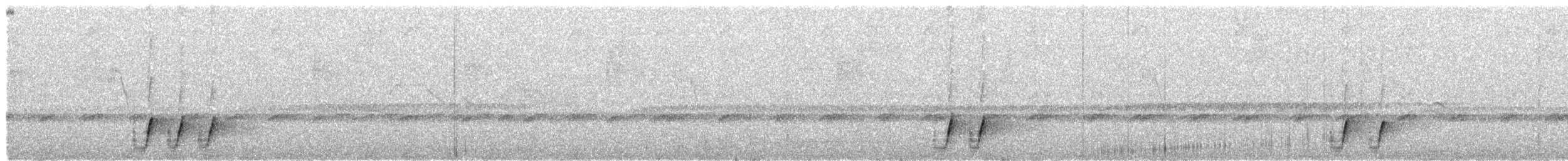 Поплітник смугастощокий - ML612470376
