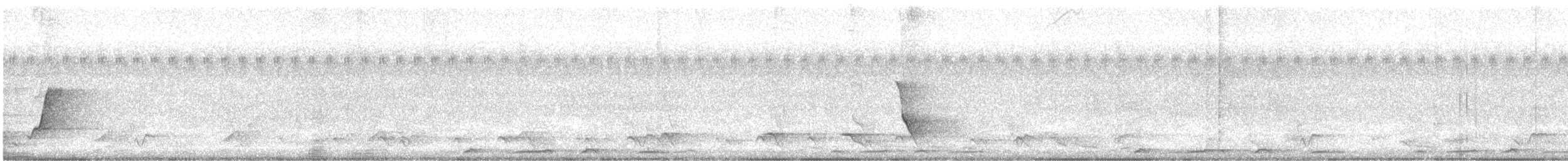 Mangrov Altuni Islıkçısı - ML613499926