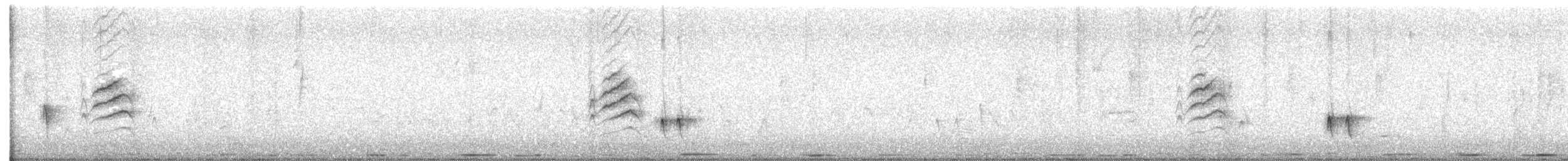 Green-tailed Towhee - ML613626258