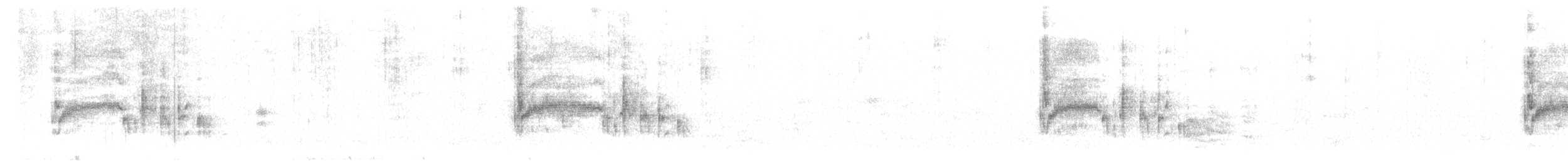 棕耳鵯 - ML613895485