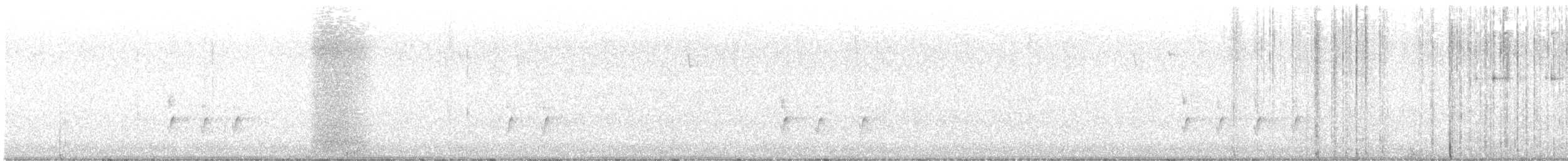 紅交嘴雀 - ML614494037