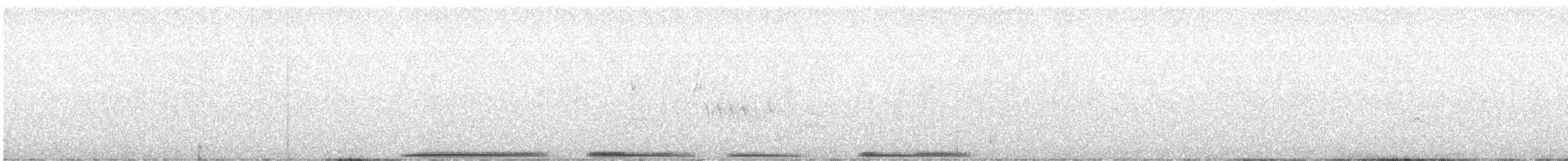 Küpeli Kumru - ML615434113