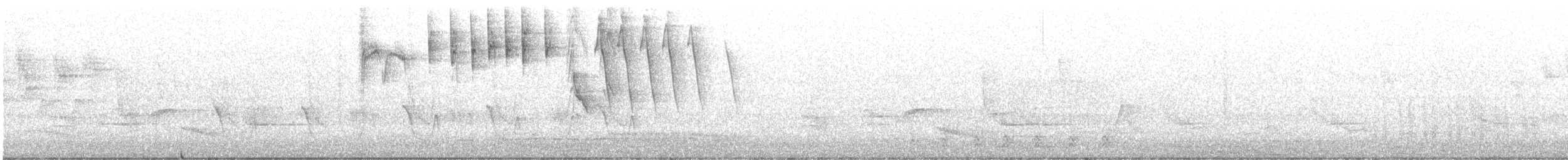 Ak Kulaklı Yer Serçesi - ML615818524