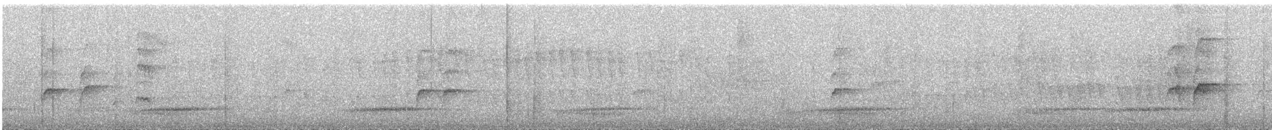 棕耳鵯 - ML615951584