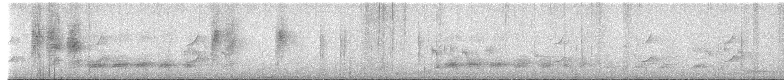 krahulák chocholatý - ML616491391