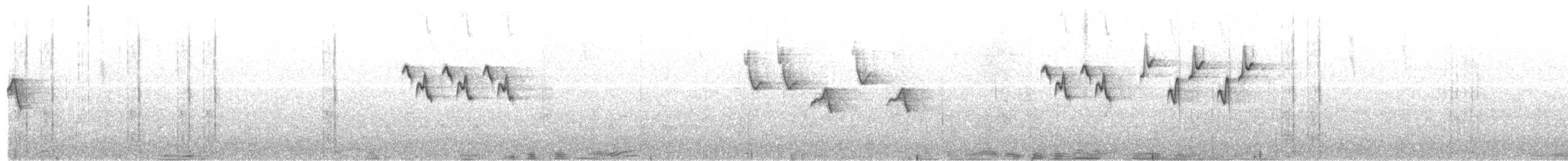 Серогорлая зарничка - ML616814979